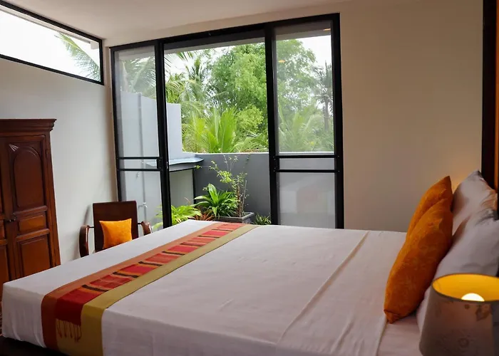 Redbox House - Private Luxury Modern Style 5 Bedrooms *