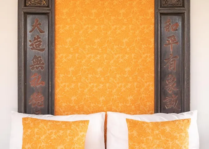 Redbox House - Private Luxury Modern Style 5 Bedrooms *